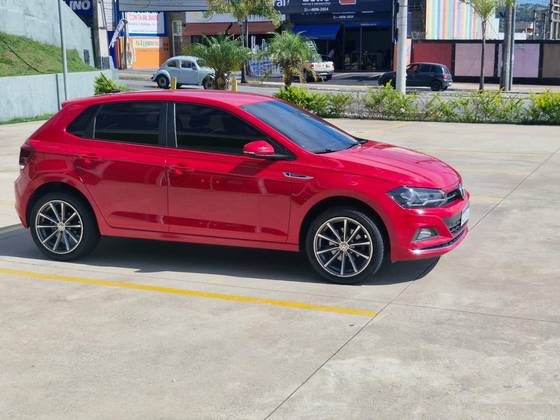 VOLKSWAGEN POLO 1.0 200 TSI HIGHLINE AUTOMÁTICO VOLKSWAGEN POLO 1.0 200 TSI HIGHLINE AUTOMÁTICO